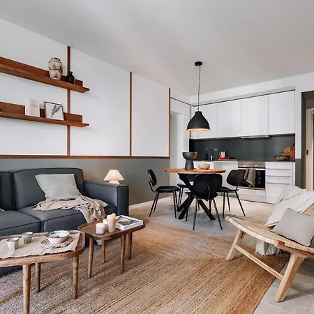 Lägenhet Teba - 2 Bedrooms And Office In Eixample Esquerra Barcelona