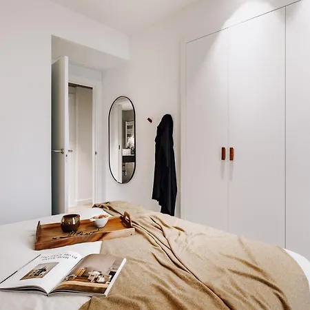 Teba - 2 Bedrooms And Office In Eixample Esquerra شقة